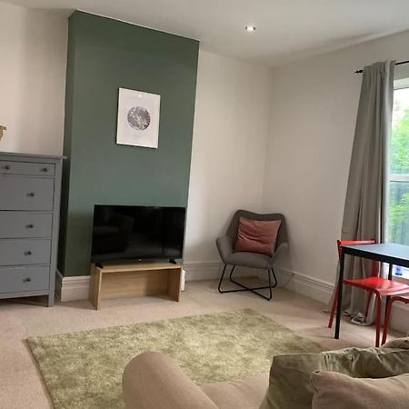 2 Double Bedroom Flat, Central Location Bristol Extérieur photo